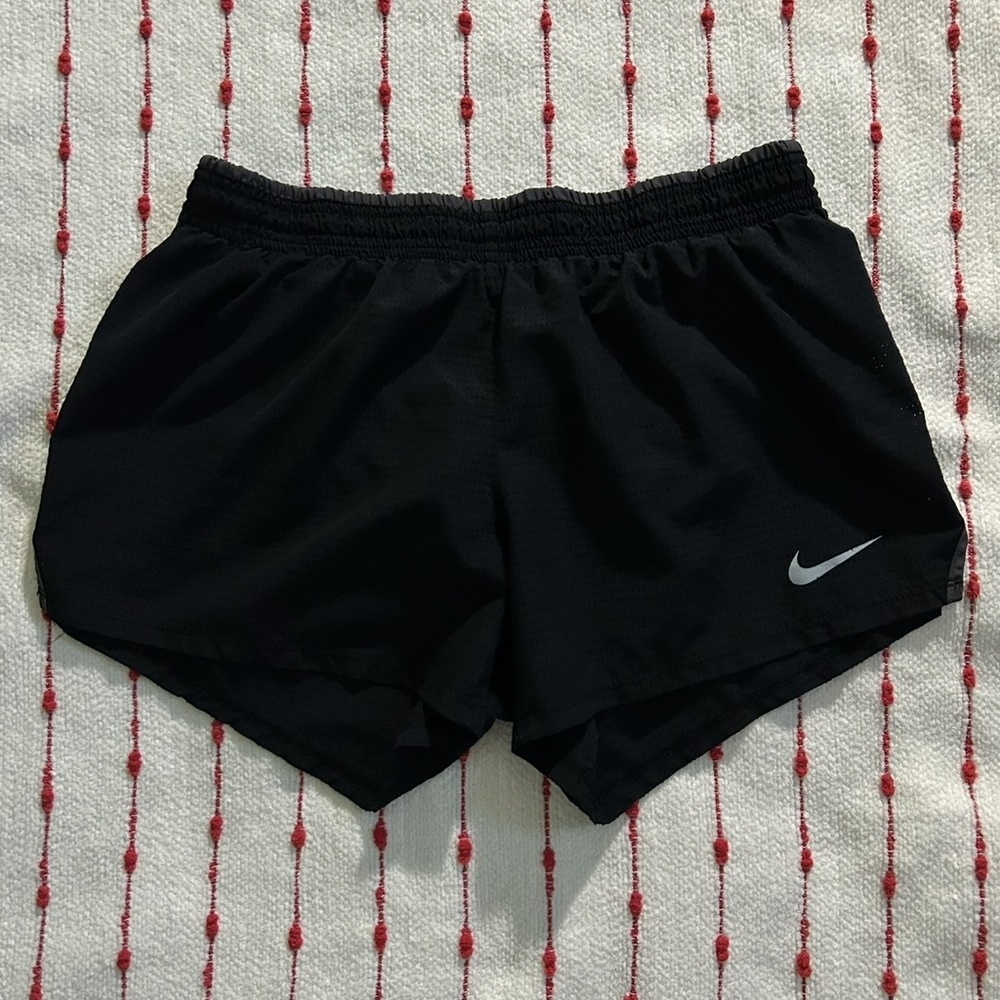 Nike Women’s Split Short Size Small